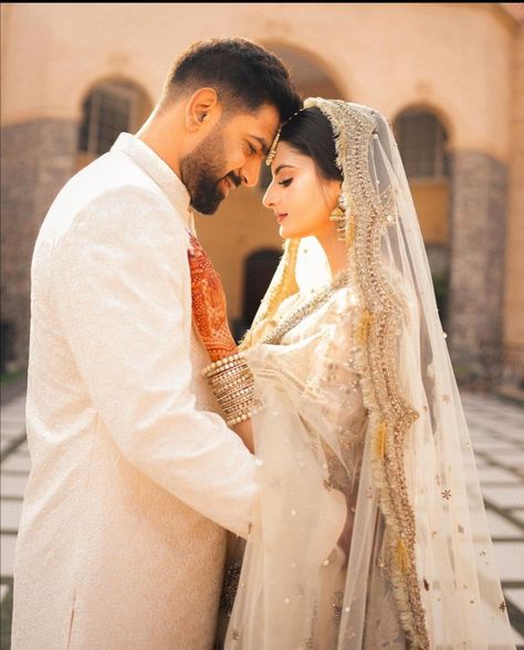 Muzna Masood Malik, Haris Rauf, Muslim Wedding Photos, Harry Wedding, Nikah Dress, Engagement Photography Poses, Wedding Couple Poses, Couple Picture Poses, Wedding Photos Poses