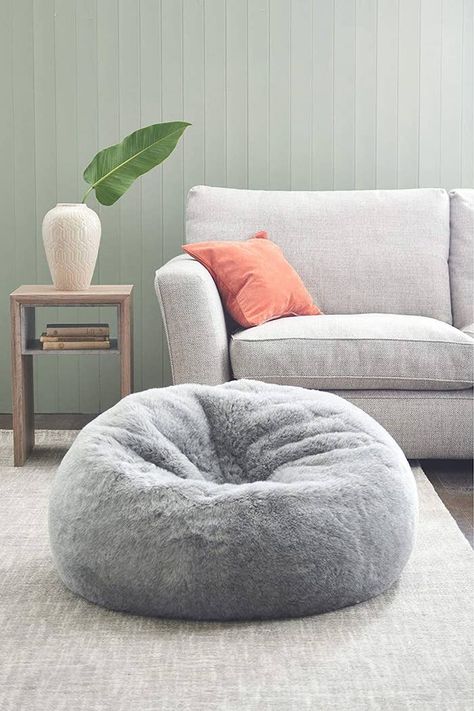 Bedroom Bean Bags, Faux Fur Bean Bag, Fur Bean Bag, Bean Bag Living Room, Dekorasi Kamar Tidur, Bean Bag Sofa, Girl Bedroom Designs, Girl Bedroom Decor, Bean Bags