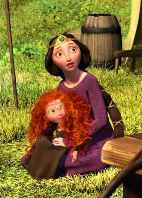 From Pixar’s Brave (2012) Merida And Her Mom, Prenses Merida, Romantic Letters, Queen Elinor, Disney Moms, Merida Cosplay, Brave 2012, Disney Princess Merida, Merida Disney