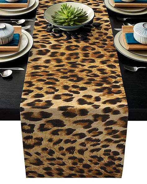 Leopard Print Table, Animal Print Birthday Party, Leopard Birthday Parties, Leopard Wedding, Small Picnic, Leopard Print Party, Leopard Birthday, Decorations For Wedding, Leopard Party