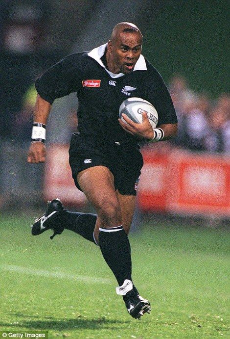 Rugby Motivation, Jonah Lomu, All Blacks Rugby Team, Nz All Blacks, Rugby Poster, Rugby Vintage, All Blacks Rugby, New Zealand Rugby, Rugby Sport