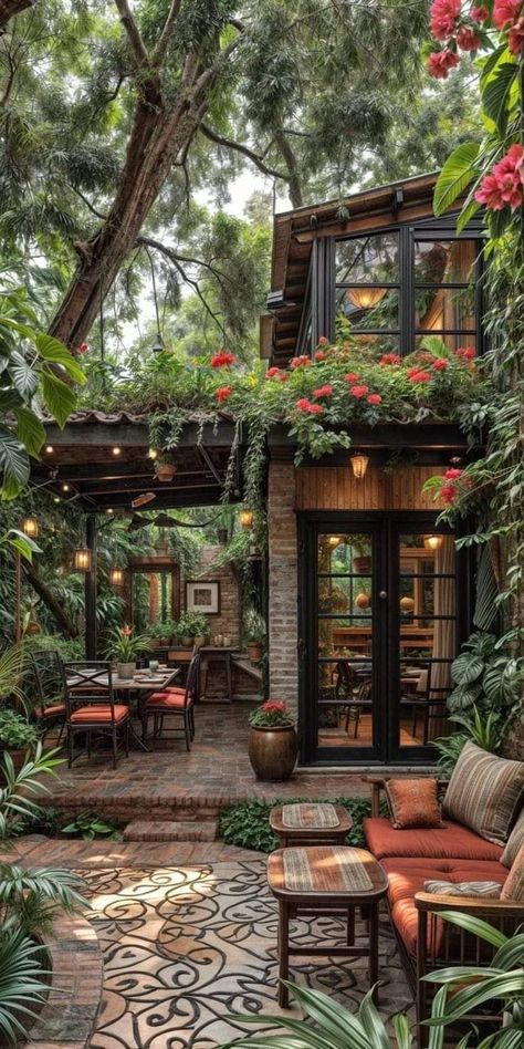 Plants And Flowers, Dream House Interior, Style At Home, Backyard Patio Designs, Dream House Exterior, Dream House Decor, Home Fashion, Patio Design, Dream Home Design