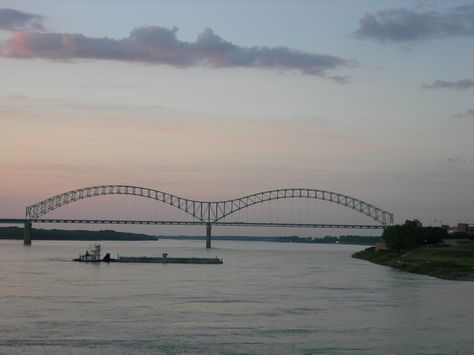 Memphis - New Bridge Memphis Bridge Tattoo, Tyne Bridge Tattoo, Memphis Skyline Silhouette, Memphis Bridge, Bridge Tattoo, Memphis Skyline, Chesapeake Bay Bridge Tunnel, Sydney Harbour Bridge, Bridge