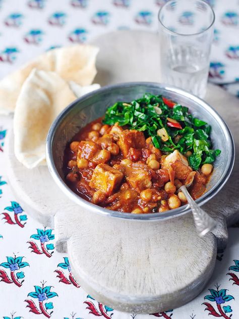 Tofu & chickpea curry with spring greens | Vegetables recipes | Jamie magazine recipes Chickpea Curry Recipes, Tofu Chickpea, Green Vegetable Recipes, Vegan Curry Recipes, Jamie Oliver Recipes, Chickpea Recipes, Chickpea Curry, Curry Chicken Recipes, Best Vegan Recipes