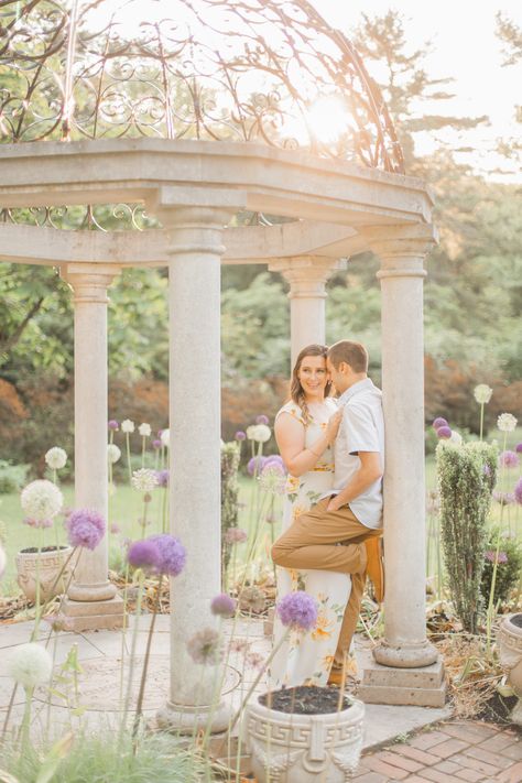 Longwood Gardens Engagement, Sunset Garden, Prenuptial Photoshoot, Garden Photoshoot, Engagement Shoots Poses, Garden Engagement, Couple Engagement Pictures, Pre Wedding Photoshoot Outdoor, Longwood Gardens