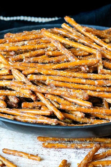 Spicy Pretzels aka "Crack Pretzels"!!! Hot Sauce Pretzels, Spicy Pretzels Ranch Lemon Pepper, Homemade Dots Pretzels, Sweet And Spicy Pretzels Recipe, Spicy Pretzel Recipe Ranch, Seasoned Pretzels Spicy, Hot Pretzel Recipe, Spicy Pretzels Ranch, Lemon Pepper Pretzels