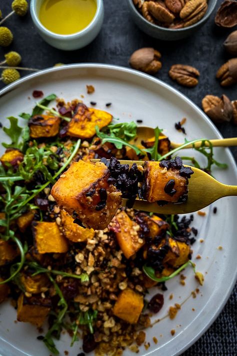 Vegan Pumpkin Salad with Toasted Pecan Butternut Squash And Cranberries, Best Waldorf Salad Recipe, Salad With Butternut Squash, Pumpkin Vegan, Black Rice Salad, Korean Cucumber Salad, Waldorf Salad Recipe, Korean Cucumber, Autumn Salad Recipes