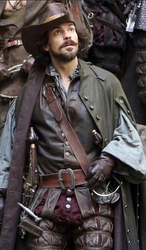 The Musketeers - Aramis Dreamy Filter, Musketeer Costume, Milady De Winter, Bbc Musketeers, Style Steampunk, The Three Musketeers, Period Costumes, Medieval Fantasy, Fantasy Clothing