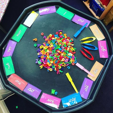 Miss A on Instagram: “A super quick tuff tray set up this morning to support the reading of tricky words- magnetic letters and @twinklresources. By the end of…” Literacy Tough Tray, Tricky Word Tuff Tray, Phonics Tuff Tray Ideas, Tricky Words Activities, Phonics Tuff Tray, Kindergarten Language Activities, Continuous Provision Year 1, Phonics Display, Long Vowels Activities