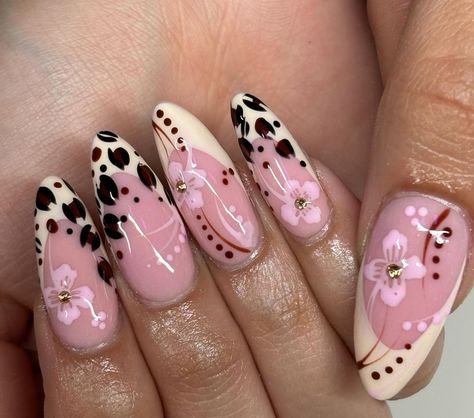 Rainbow Leopard Nails, French Nail Tips, Cool Autumn, Peach Nails, Nails 3d, Leopard Print Nails, Nail Art At Home, Nagel Tips, Fake Nails With Glue