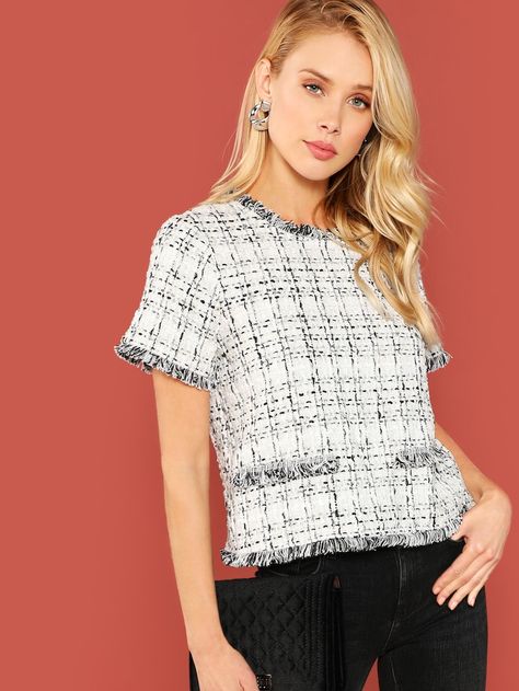 Fringe Detail Tweed Top -SheIn(Sheinside) Tweed Top, Black And White Style, Style Inspiration Fall, Short Sleeve Pullover, Spring Shirts, Shein Tops, Plaid Tops, Summer Crochet, Top Collection