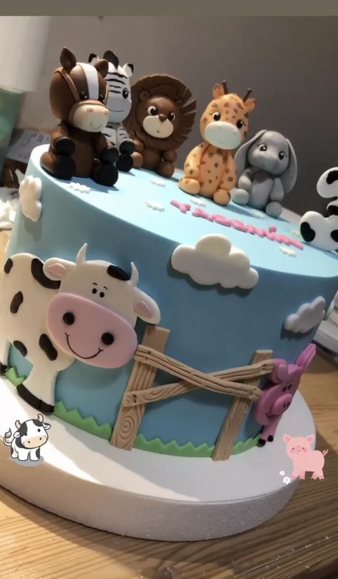 Barnyard Cake, Farm Themed Birthday Party, Petting Zoo, Themed Birthday Cakes, Birthday Party Themes, Birthday Cake, Birthday Party, Cake, Birthday