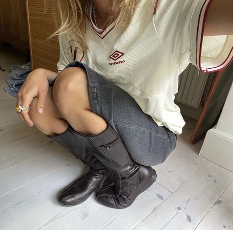 Blouse Aesthetic, Uniform Display, Thursday Mood, Cool Fits, June 16, Fashion Fits, Summer Trends, Casual Fit, Look At You