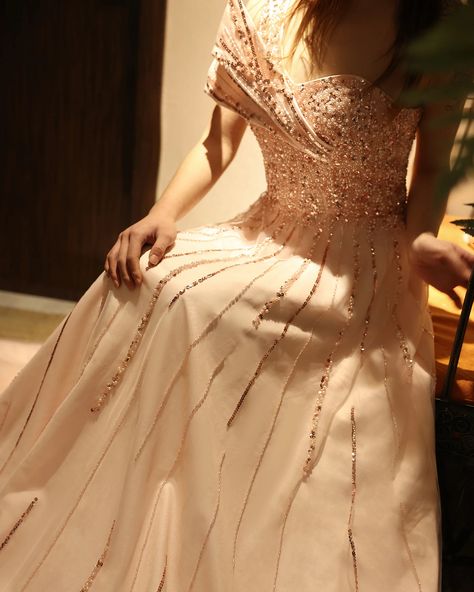 https://www.dreamyvow.com/products/dreamy-vow-elegant-one-shoulder-blush-pink-evening-dress-luxury-beaded-a-line-dubai-women-formal-party-gowns-for-wedding-417?_pos=1&_sid=64da556eb&_ss=r Gowns For Wedding, Dubai Women, Design Window, Pink Evening Dress, Prom Dresses For Sale, Formal Party Dress, فستان سهرة, Women Formals, Mermaid Evening Dresses