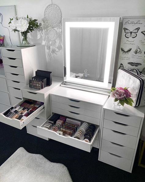 Dressing Table Ikea, Vanity In Bedroom, Ikea Malm Dressing Table, Malm Dressing Table, Acrylic Drawer, Rangement Makeup, Modern Makeup, Table Ikea, Dream Closet Design