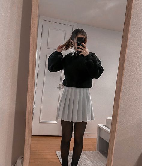 white tennis skirt black sweater collar tights women’s fashion outfit winter inspo aesthetic OOTD Winter Inspo Aesthetic, Tennis Skirt Black, Sweater Collar, White Tennis Skirt, Aesthetic Ootd, Winter Inspo, Tight Sweater, Outfit Winter, Black Sweater