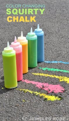 Sidewalk Squirty chalk- SO FUN! {Bonus: the chalk magically changes colors as kids play!} Sidewalk Chalk Recipe, Chalk Storage, Scientist Party, Arts And Crafts Storage, Colored Chalk, Classroom Tips, Sand Crafts, Grand Kids, Cool Science Experiments