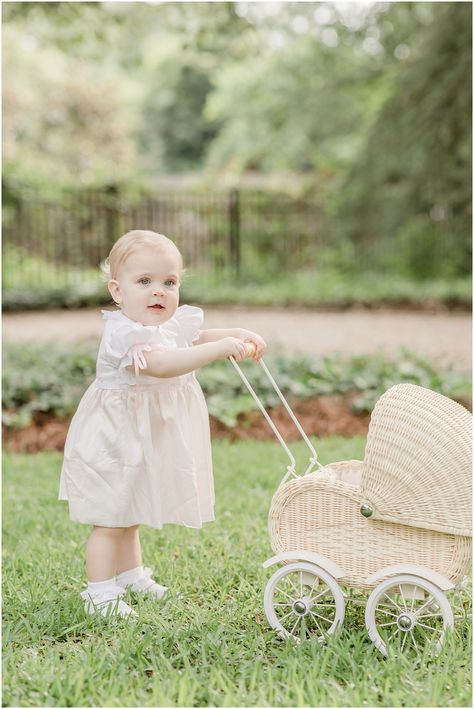 Classic One Year Old Photos, Heirloom First Birthday Photos, Vintage Baby Photoshoot, Rosie James, First Birthday Portraits, Vintage First Birthday, Pink Bday, Sweet First Birthday