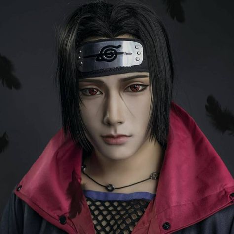 Uchiha Itachi from Naruto 🦅 cosplayed by  NekoX_猫玄 半次元 ~.~ Itachi Makeup, Uchiha Itachi, Cosplay Makeup, Naruto And Sasuke, Costume Makeup, Itachi Uchiha, Anime Naruto, Cosplay Anime, Halloween Party