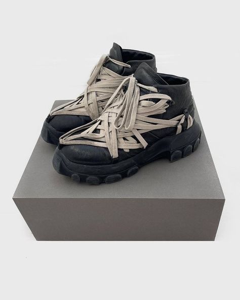 Rick Owens Boots Men, Rick Owens Footwear, Archive Fashion Shoes, Rick Owens Bozo Boots, Rick Owens Tractor Boots, Grailed Clothing, Rick Owen Boots, Rick Owen Shoes, Rick Owens Fit