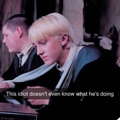 Slytherin Friend Group Snapchat, Draco Malfoy Snapchat Photos, Hogwarts Snapchat Story, Harry Potter Snapchat Story, Draco Malfoy Snaps, Slytherin Gang Snaps, Slytherin Snapchat Stories, Draco Snapchat, Draco Malfoy Snapchat