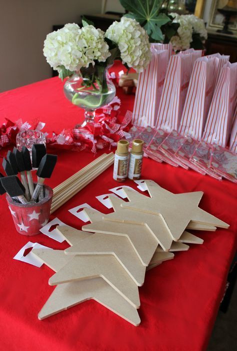 Movie Star Party, Movie Theater Party, Movie Theme Birthday Party, Hollywood Birthday Parties, American Girl Birthday Party, American Girl Birthday, Rockstar Birthday, Hollywood Birthday, American Girl Parties