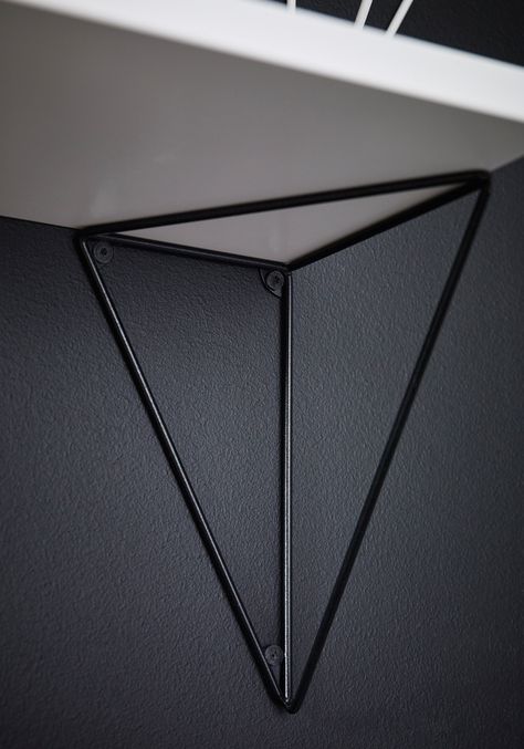 the shelf system by maze interior takes form depending where the brackets are placed; in the same way as a triangle’s sides are based on two points. Shelf System, Metal Furniture Design, Steel Furniture, Furniture Details, Metal Furniture, Industrial Furniture, Rustic Furniture, 인테리어 디자인, Interior Details