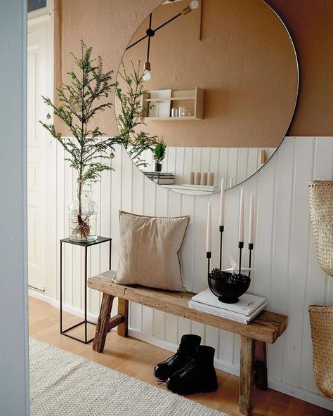 Scandinavian Style Home, Home Entrance Decor, Entrance Decor, House Entrance, Scandinavian Interior, Hallway Decorating, Interior Inspo, Home Staging, تصميم داخلي