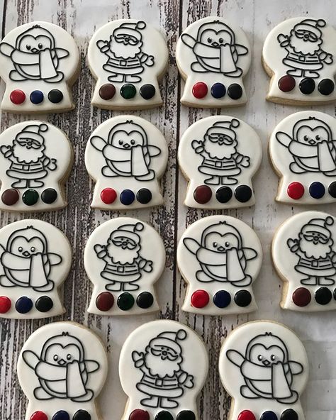 Que-T Sweet Treats on Instagram: “Some paint your own cookies! 🎅🐧 #paintyourowncookies #christmascookies #handpiped #pyo #homemadecookies #homebaker #coquitlam #vancouver…” Pyo Christmas Cookies, Paint Your Own Cookies, Pyo Cookies, Painted Cookies, Xmas Cookie, Paint Cookies, Xmas Cookies, Cookie Gifts, Homemade Cookies