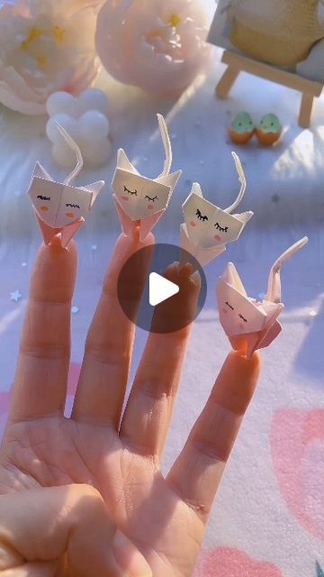 paper crafts creator on Instagram: "Look, I have a pet too! Fingertip cat #Origami #Tutorial #Handmade diy #Origami #Cat #Origami #OriginalCat #Tutorial paper craft" Origami Cat Tutorial, Simple Origami For Kids, Cat Origami, Paper Cats, Small Origami, Crafts Origami, Origami And Kirigami, 3d Origami, Diy Paper Crafts Decoration