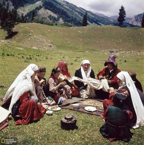 Kazakh Aesthetic, Vintage National Geographic, National Geographic Magazine, Tea Culture, Tea Art, Ancient Cultures, Central Asia, Mongolia, Tibet