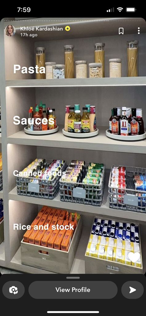 Khloe Kardashian House Organization, Khloe Kardashian Kitchen Organization, Kloe Kardashian Kitchen Organized Pantry, Khloe Kardashian Fridge, Khloe Pantry, Kylie Kardashian Pantry, Khloe Kardashian Pantry Organization, Khloe Kardashian Organization, Pantry Sections