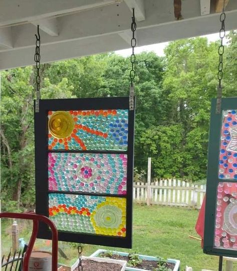 DIY Crafty Fun & Crafters on the Tedooo app! | I love to make old wooden windows into art with glass beads and recycled glass dishes | Facebook Old Wooden Windows, Old Wood Windows, Old Window Projects, Repurposed Windows, Recycled House, Window Projects, Garden Decor Projects, Wooden Windows, Tile Projects