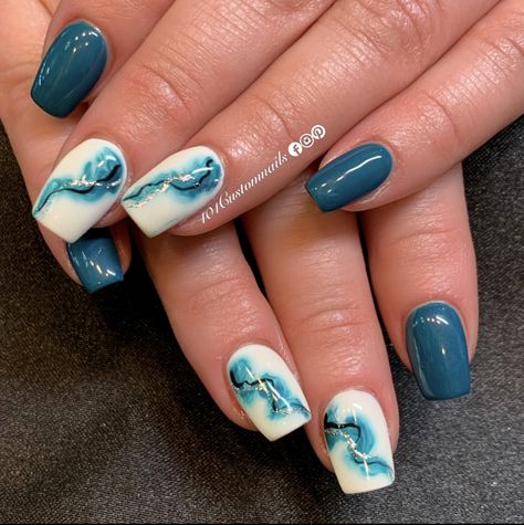 Freehand Nail Art Design, Blooming Gel Nail Art Marble, Blooming Nail Art Designs, Nail Art With Blooming Gel, Blooming Gel Marble Nails, Marble Gel Nail Designs, Blooming Gel Ideas, Nail Blooming Gel, Blooming Gel Nail Art Designs