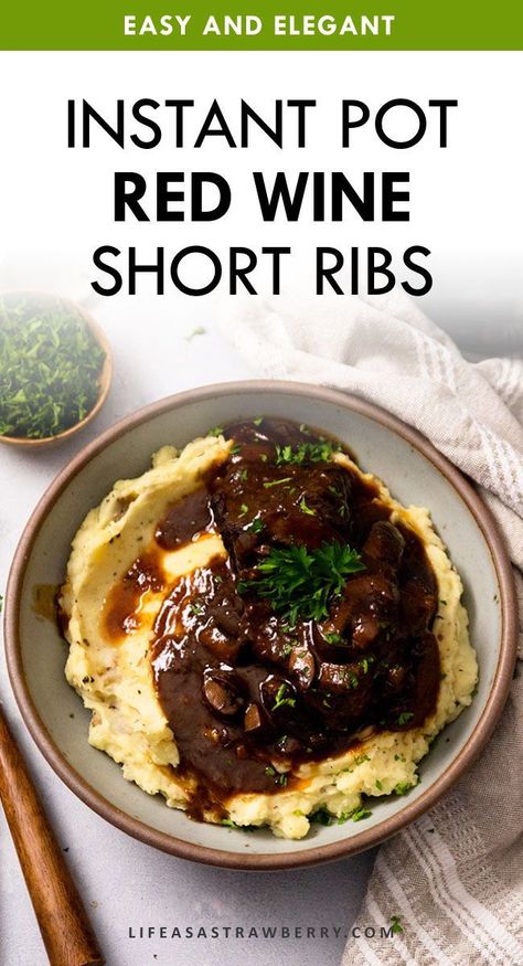 Short Ribs With Red Wine, Red Wine Short Ribs, Wine Short Ribs, Red Wine Braised Short Ribs, Wine Braised Short Ribs, Braised Short Ribs Recipe, Boneless Beef Short Ribs, Beef Short Rib Recipes, Short Ribs Recipe