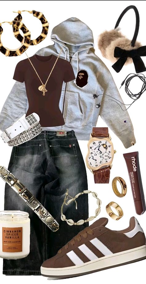 Baggy jeans outfit inspo Outfits To Wear With Baggy Jeans, Baggy Ripped Jeans Outfit Black Women, Baggy Jeans Outfit Streetwear, Baggy Clothes Outfit Ideas, 2000s Baggy Jeans Outfit, Where To Get Baggy Jeans From, Baggy Jeans Going Out Outfit, Baggy Girly Outfits, Outfit Ideas Tomboy Street Style