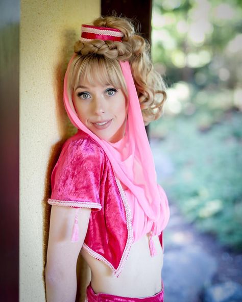 💗✨ I Dream of Jeannie ✨💗 Thought I would post a bit of Jeannie to break up con spam 🙊 I cannot wait to do another Jeannie shoot she is my… I Dream Of Jeannie, Dream Of Jeannie, Classic Tv, I Can Not, Tv Shows, Baby Face, Photographer, On Instagram, Instagram