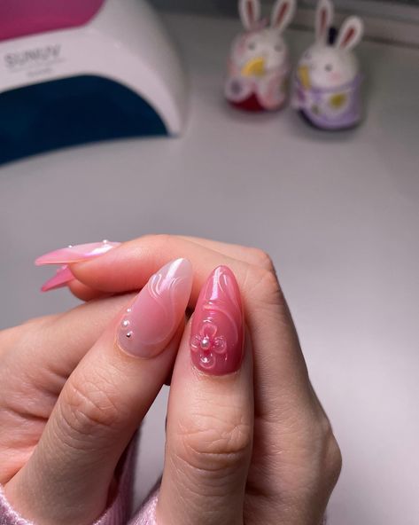 3D flower nails (feat. bunnies) 🌸 #nailart #flowernails #springnails #auranails Simple 3d Nail Designs, Simple 3d Nails, 3d Nail Designs, 3d Flower Nails, Bunny Nails, Pink Nail Designs, 3d Nail, Fire Nails, Nails Inspo