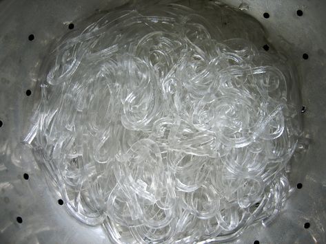 Transparent Noodles Recipes, Clear Noodles, Cellophane Noodles, Savory Foods, Glass Noodles, Asian Noodles, Interesting Food, Noodle Recipes, Interesting Food Recipes