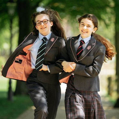 Charterhouse School on X: "Welcome to all of our new Year 9 pupils who are arriving at school today. This marks a significant moment in Charterhouse history as we welcome girls into this year group for the first time. Best of luck to everyone settling in and here's to many happy years ahead 👏🏫😀 https://t.co/oTBQXQOjJi" / X Charterhouse School, Women Wearing Ties, Year 9, Best Of Luck, Happy Year, Private School, Food Obsession, At School, Girl Dress