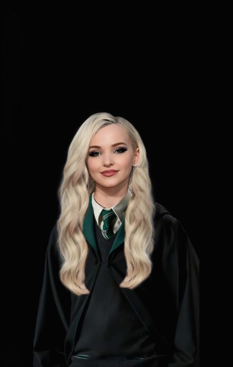 Lyra Malfoy, Slytherin Oc, Slytherin Uniform, Rabastan Lestrange, Harry Potter Oc, Chrissy Costanza, Harry Potter Cosplay, Slytherin Aesthetic, Self Portrait Photography