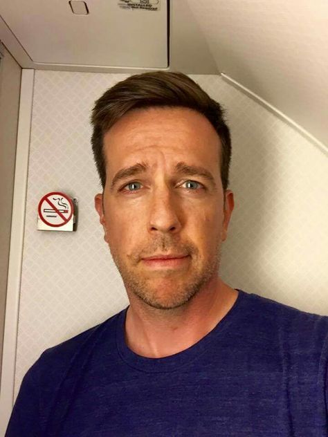 Ed Helms is a total fox. Andy Bernard, Ed Helms, A Quotes, Magazine Scans, Funny Office, Wallpaper Tumblr, Office Humor, Quotes Art, Attractive People