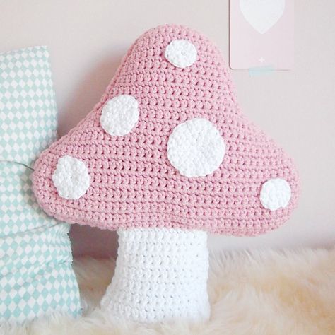 Free Crochet Pattern for a Mushroom Shaped Cushion. This pattern is in French, but you can use google translate to translate it into English. Free Pattern More Patterns Like This! Crochet Mushroom Pillow, Mushroom Pillow, Crochet Cushion Pattern, Diy Tricot, Creative Bubble, Cushion Cover Pattern, Crochet Nursery, Crochet Cushion Cover, Crochet Mushroom