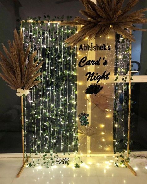 Silhouette Party Decorations, Farewell Party Photo Booth, Banquet Hall Decorations Birthday, Golden Theme Decoration, Basement Party Decorations, Decoration For Freshers Party, Farwell Decoration Idea, Gala Night Decoration, Gala Decorations Formal