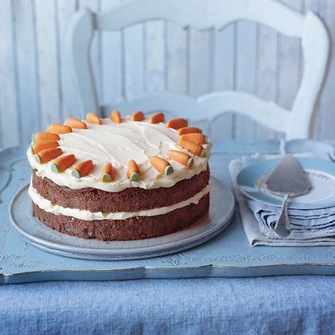 Best-ever carrot cake (Harry’s favourite ) Classic Carrot Cake Recipe, Carrot Cake Dessert, Carrot Cake Recipe Healthy, Cake Recipes Uk, Carrot Cake Recipe Easy, Easy Carrot Cake, Carrot Cake Cheesecake, Healthy Carrot Cakes, Best Carrot Cake