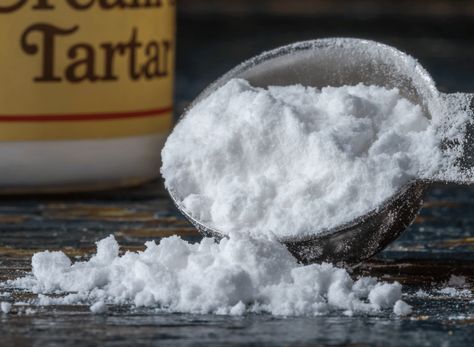 With a misleading name like cream of tartar, the uses of this white powder are often unclear. Why is it in the spice aisle? Read on to find out. Cream Of Tartar Substitute, Cream Of Tartar Recipe, Cream Of Tartar Uses, Baking Powder Substitute, Cream Of Tarter, Tartaric Acid, Cloud Bread, Desserts Vegan, Classic Cookies