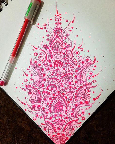 Glitter Pen Drawings, Glitter Pen Art Ideas, Colour Pen Mandala Art, Colour Pen Art Sketch, Glitter Pen Doodles, Pink Pen Drawing, Mandala Sketch Colourful, Pink Mandala Art, Flower Mandala Sketch