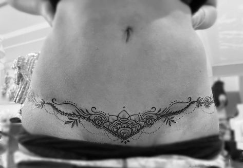 Tummy Tuck Scar Cover up 💉#tummytuck #tummytucktattoo #bellytattoo #coveruptattoo #sexytummy #sexytattoo #femaleartist #tattooedgirls… Lower Back Tattoo Designs Cover Up, Belly Tattoos For Women Small, Tummy Tucks Tattoo Cover Up, Lower Back Tattoos For Women Unique, Lower Belly Tattoos For Women, Belly Tattoos For Women, Belly Button Tattoos, Lower Belly Tattoos, Abdomen Tattoo