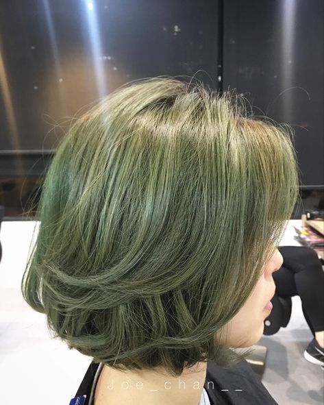 Swamp Green Hair, Olive Color Hair, Olive Green Hair Color, Short Wet Hairstyles, Green Grey Hair, Ash Green Hair Color, Olive Hair Colour, Green Hair Short, Olive Green Hair