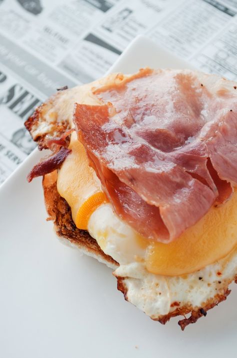 Prosciutto & Smoked Gouda Egg Sandwich Egg Sandwich, Smoked Gouda, Egg Sandwiches, What's For Breakfast, Breakfast Time, Breakfast Sandwich, Gouda, Breakfast Dishes, Best Breakfast